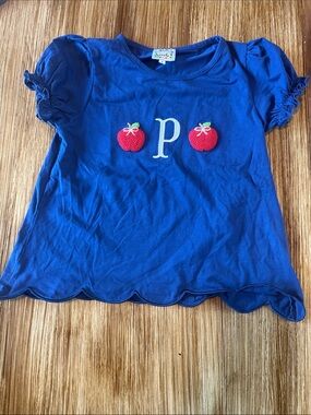 Girls French Knot Apple Top with “P” Embroidery